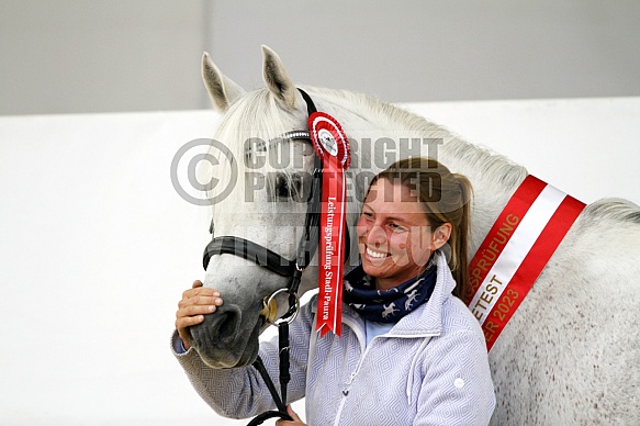 Moushah (Teymur B x Authentic Mouna) * 2013